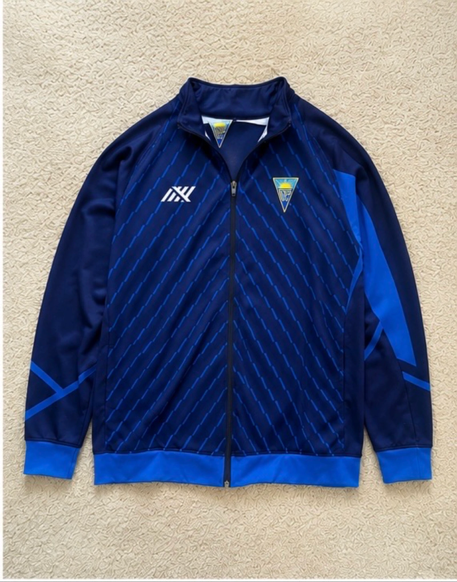 Traje de entrenamiento oficial Estoril Praia | talla L – photo 3